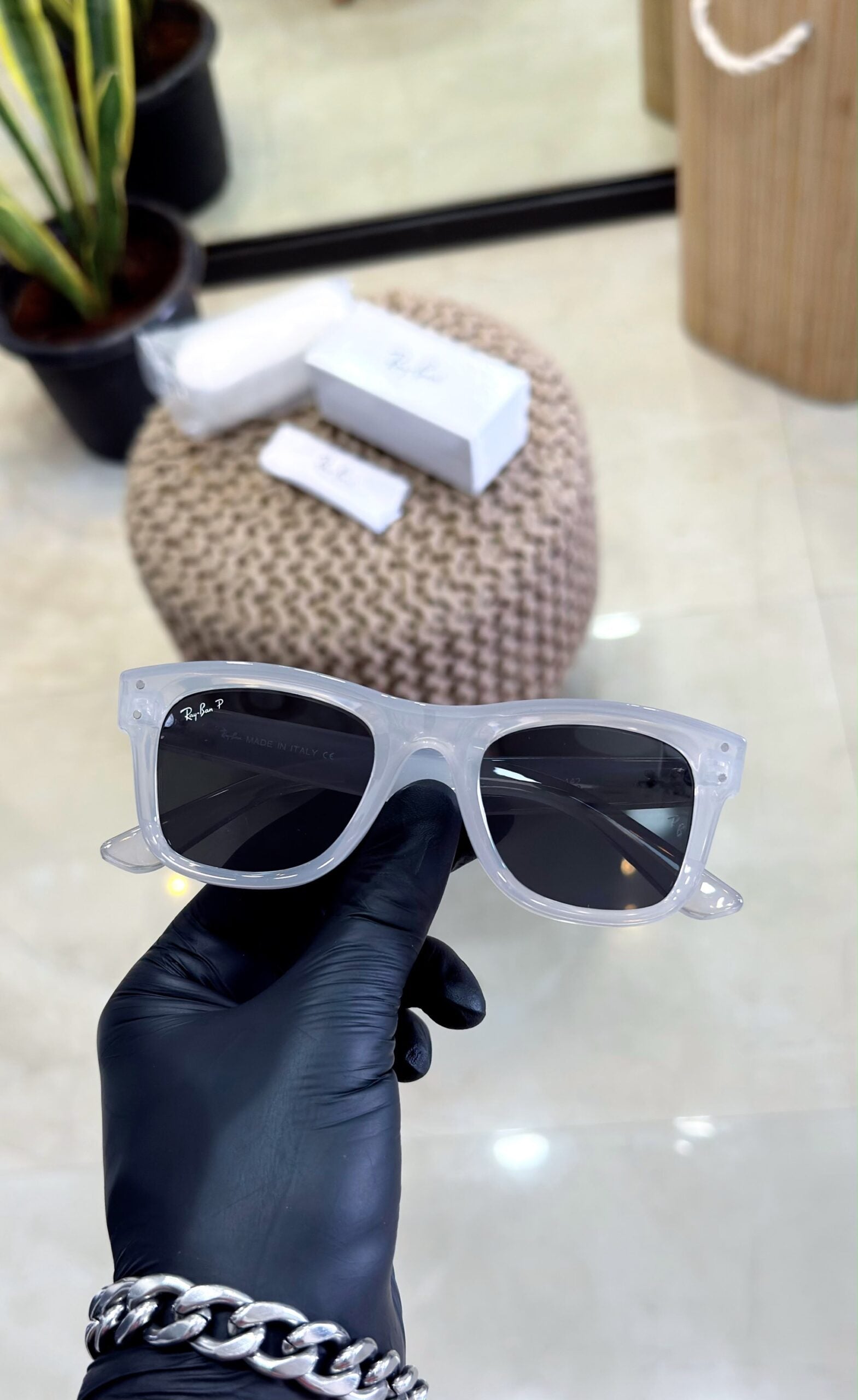 SK 0502- MILKY WHITE BLACK LENS