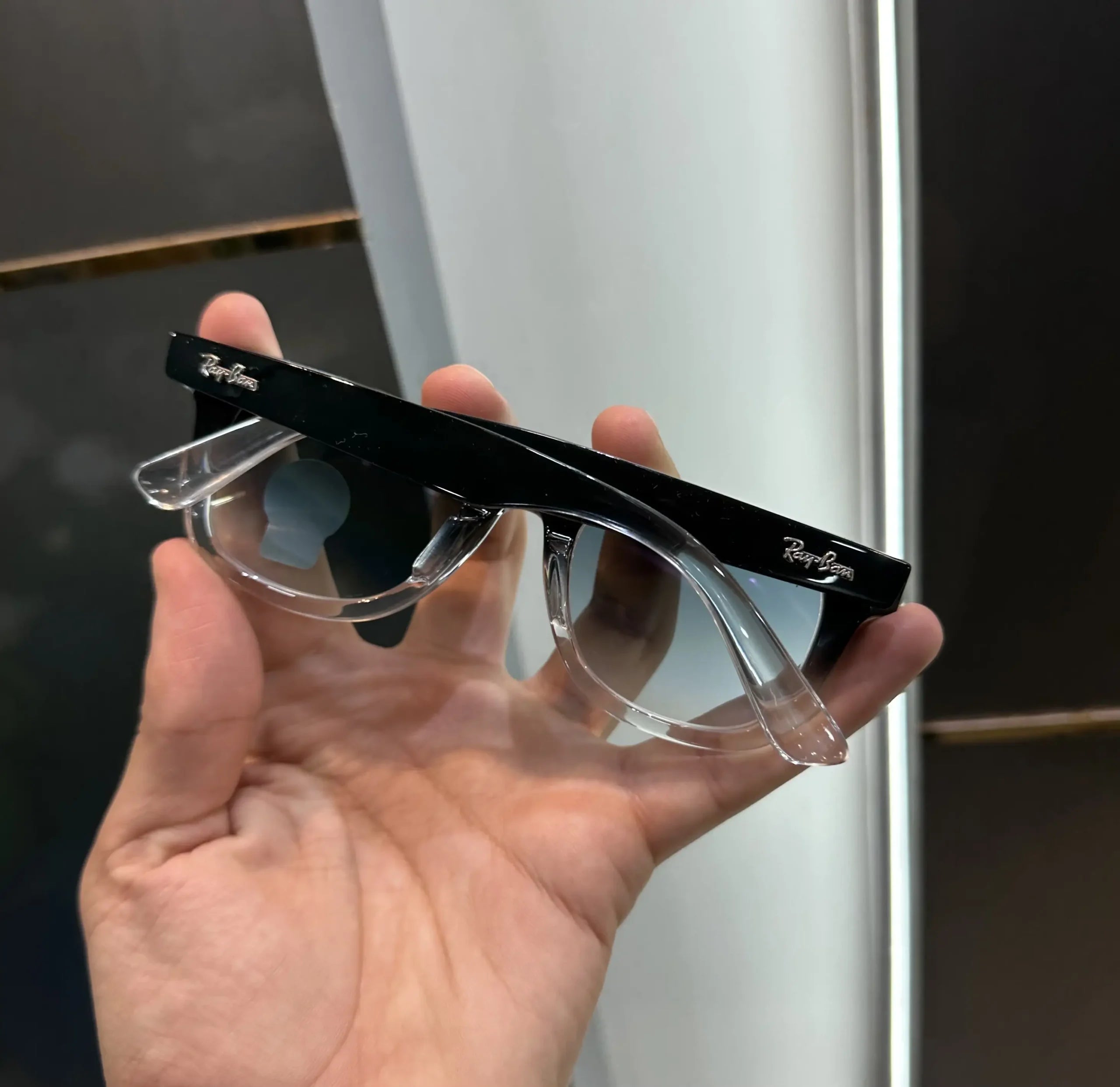 SK -2140 (BLACK BLUE DC)