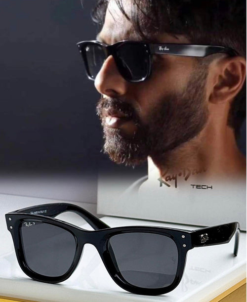 0502 GLOSSY BLACK