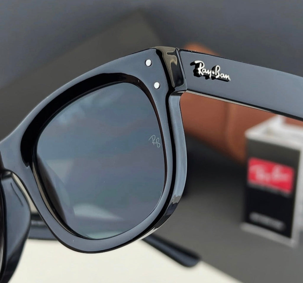 0502 GLOSSY BLACK