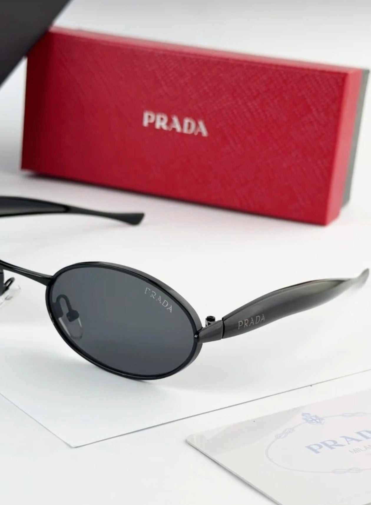 Oval Black Sunglasses