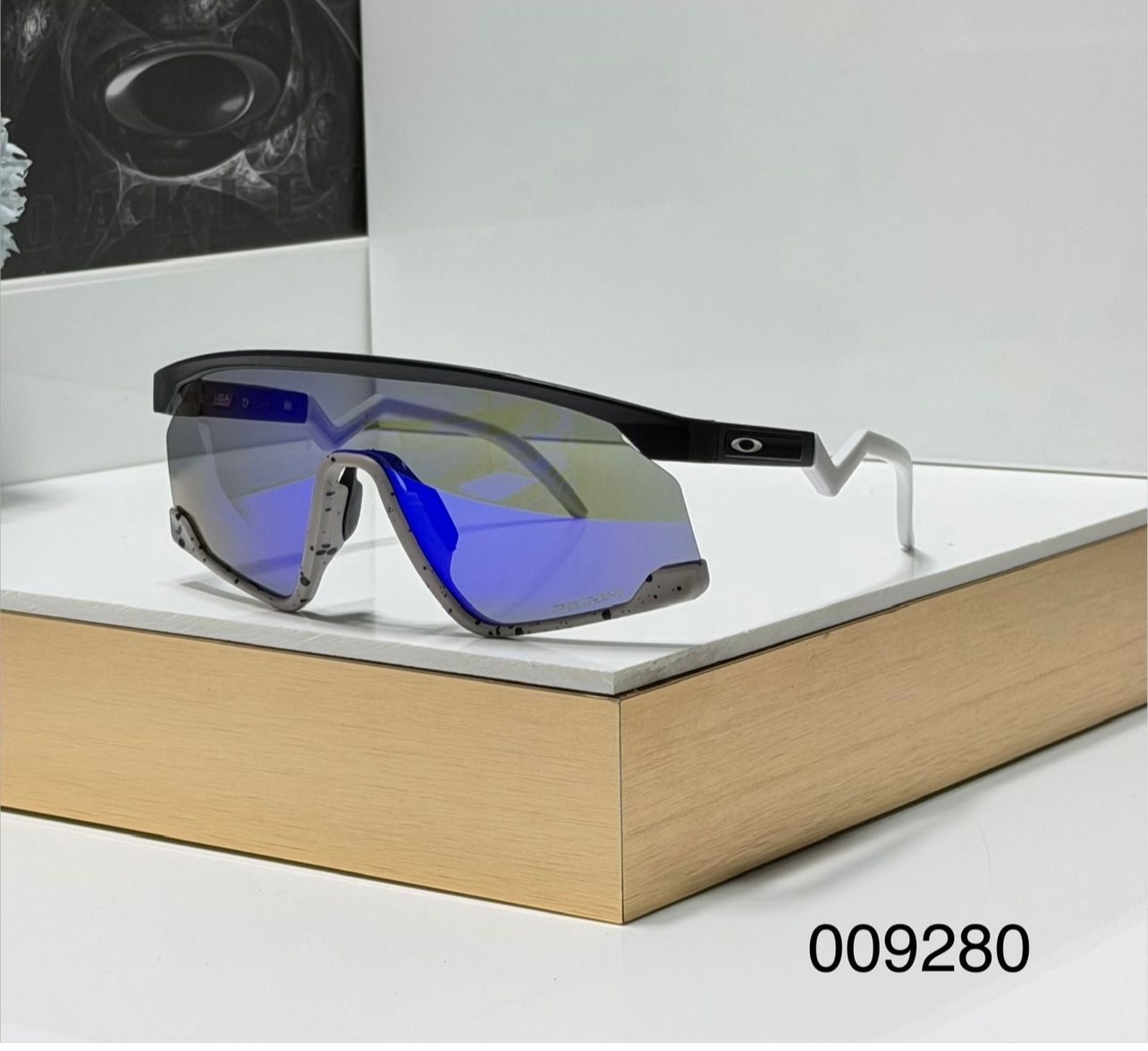 OAKLEY BXTR 9280 BLACK PURPLE