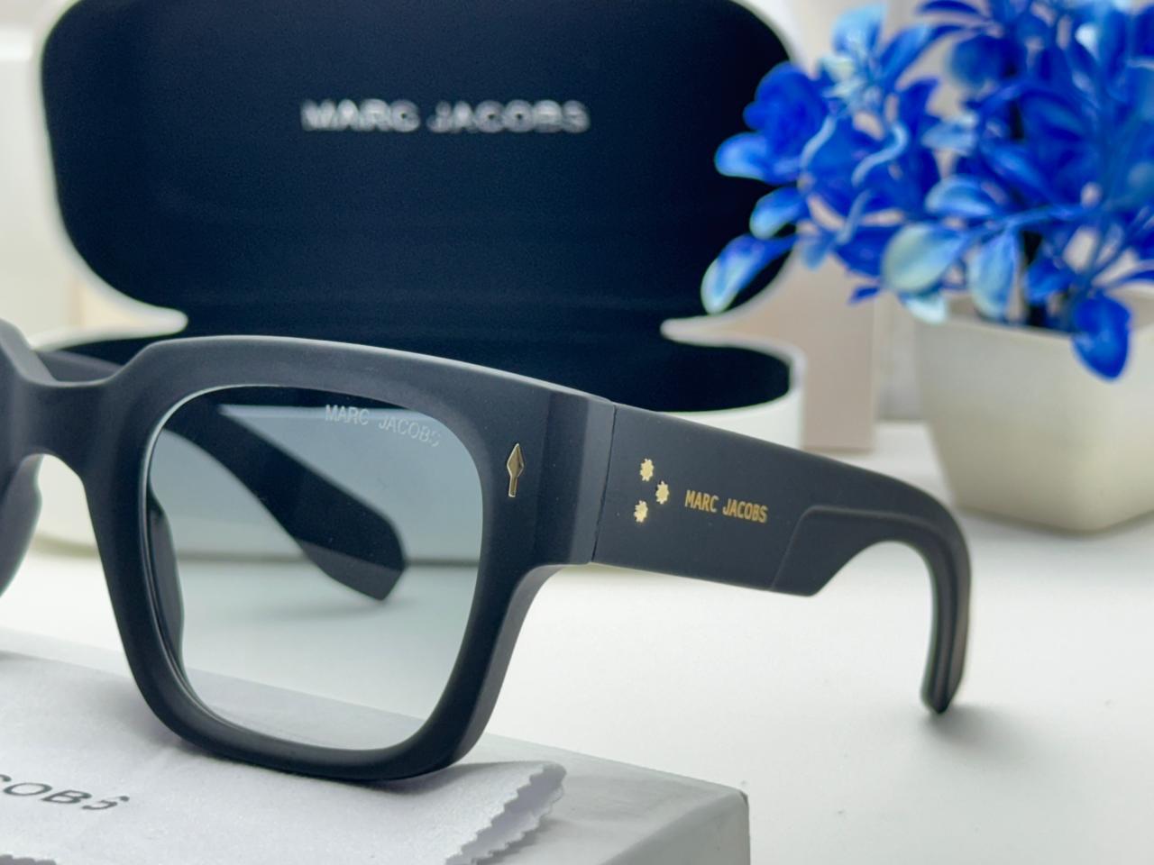 MJ Matte Black Frame with Grey Lens
