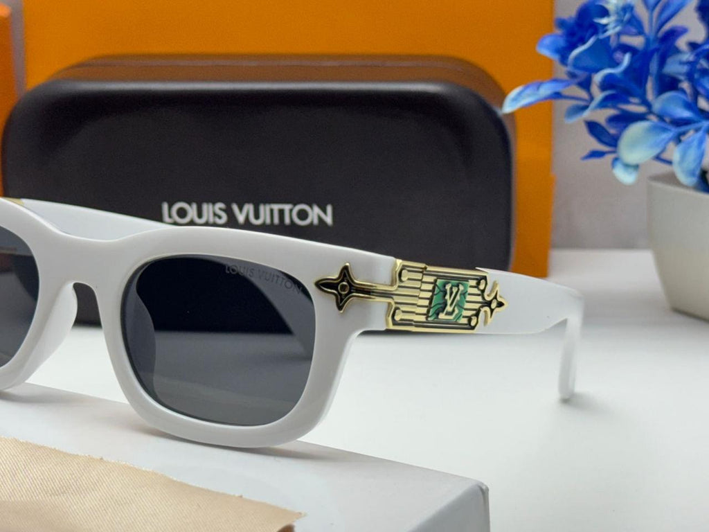 L-8898 White Frame with Black Lens