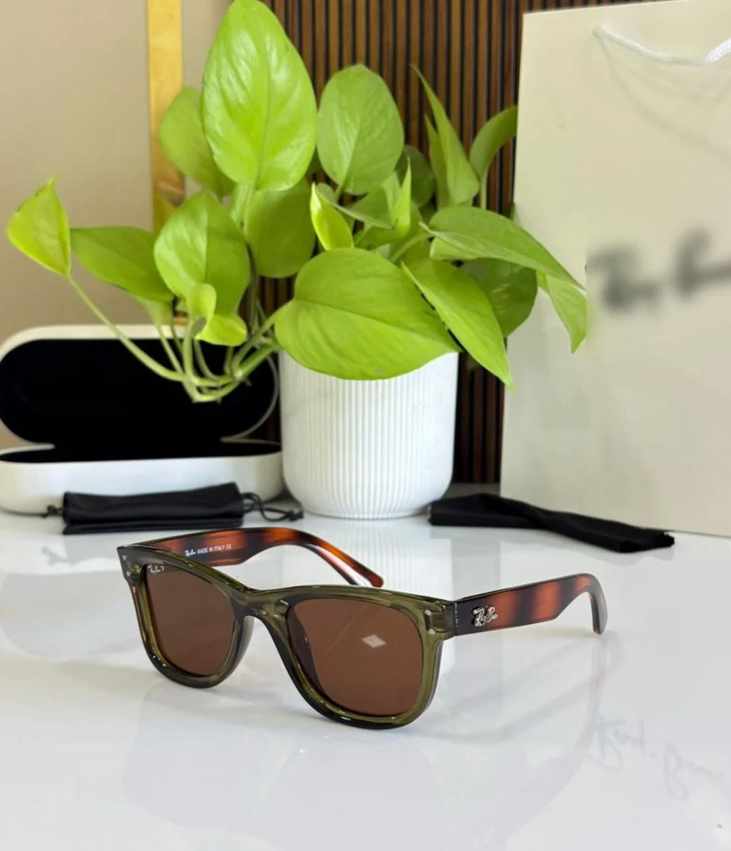 SK 0502- TRANSLUCENT OLIVE GREEN